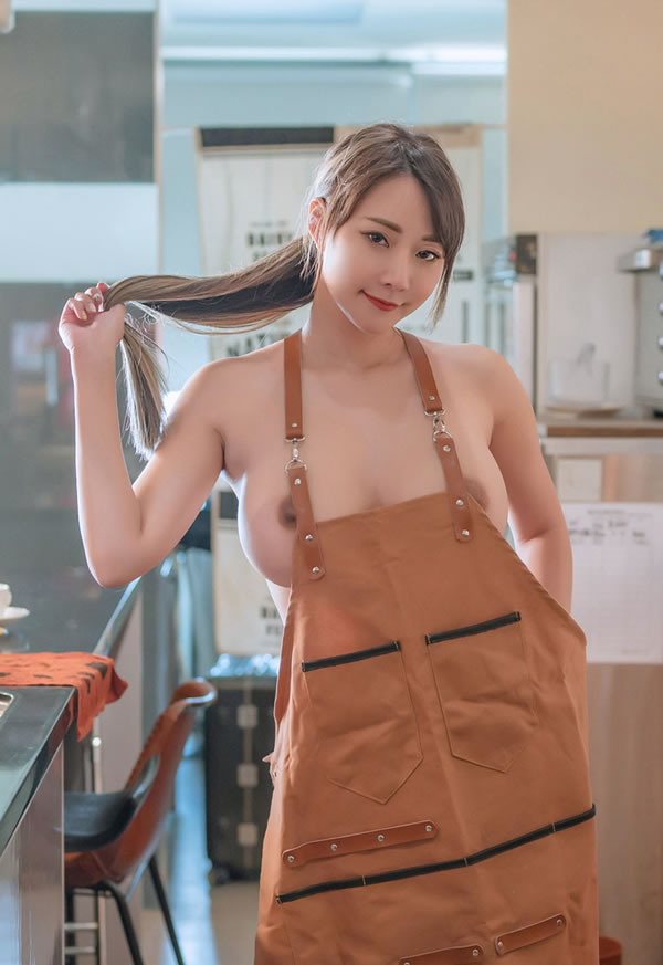 美巨乳乐乐