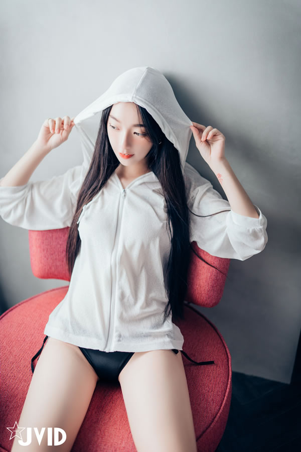颜值小姐姐飘飘哥