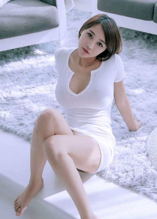 美巨乳乐乐