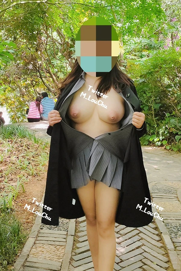 极品肥臀美鲍@淫妻奶酥户外爱露出想不想来一炮3